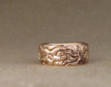 Hand-carved Tidepool band in 14K rose gold