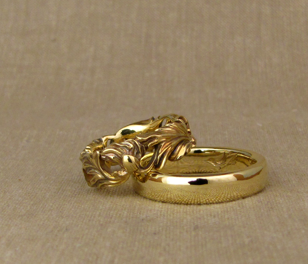 Hand-carved Poppy wedding band + Classic band with nuthatch/bird carved intaglio inside, 18K yellow gold 