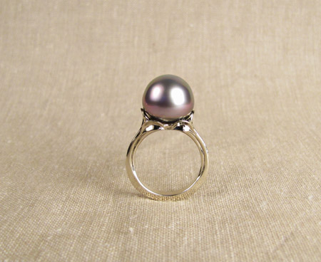 18K white gold and Tahitian pearl ring by Cheyenne Weil