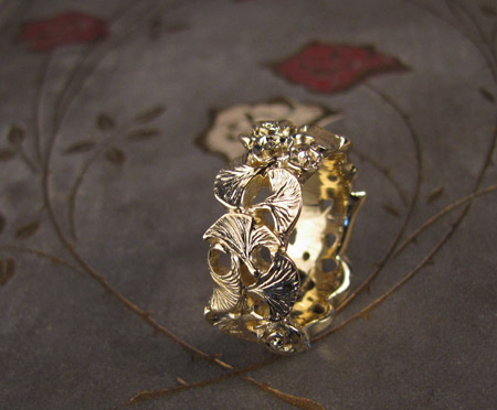 18K gold hand-carved rose and ginkgo leaf ring