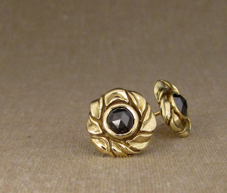 18K and black rose-cut diamond leaf earrings