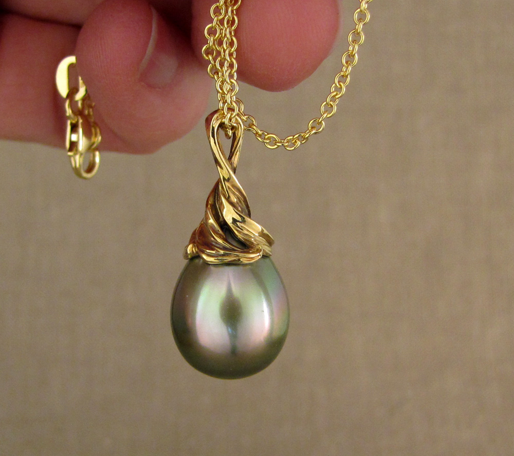 Custom carved Tahitian pearl pendant, 18K