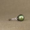 intense green pearl solitaire