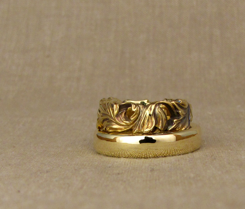 Hand-carved Poppy wedding band + Classic band with nuthatch/bird carved intaglio inside, 18K yellow gold 