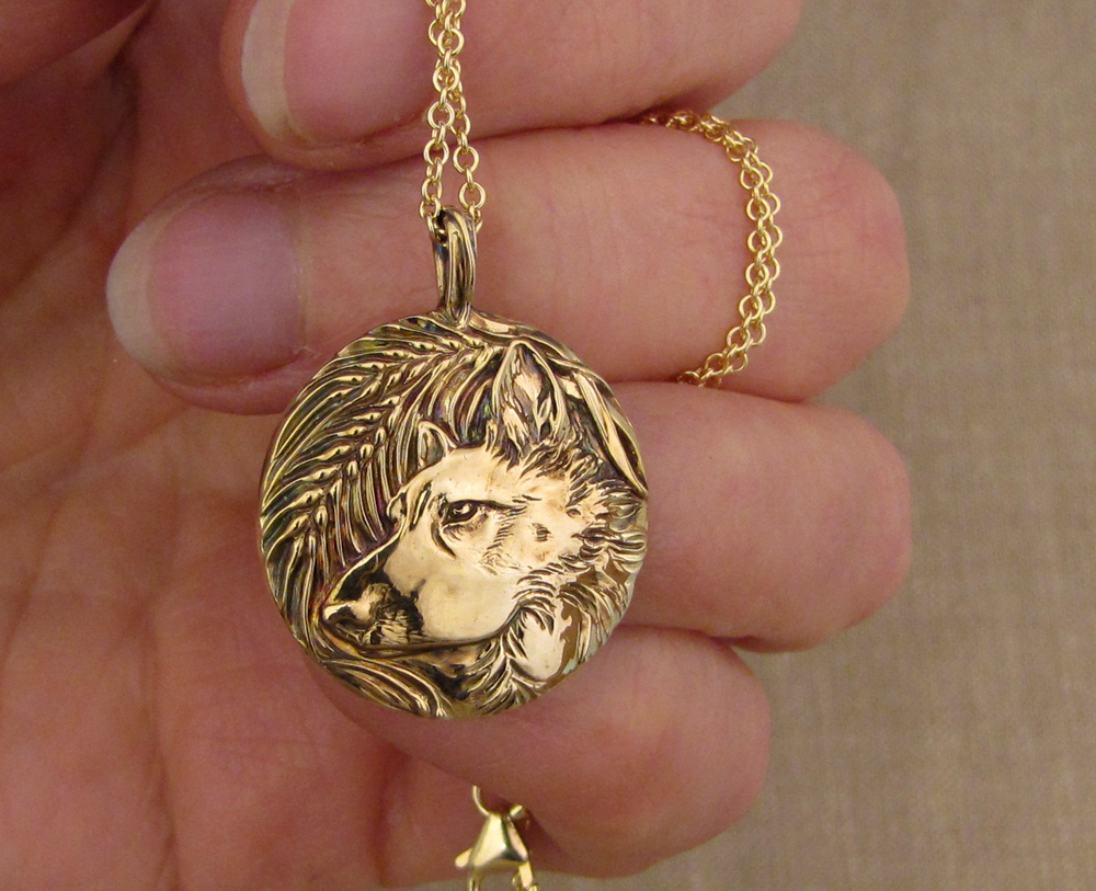 Hand-carved Husky mix dog portrait pendant, 14K gold