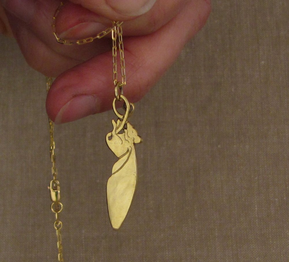 Sleeping Winged Rat pendant in 18K yellow gold with australian opal