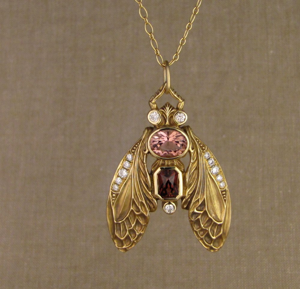 Hand-carved jeweled cicada with tourmaline and diamond, 18K