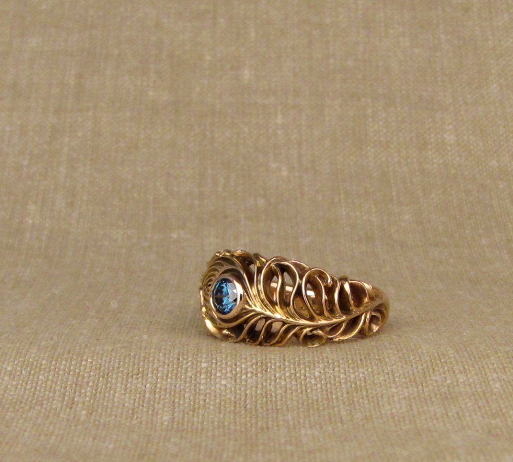 Hand-carved Peacock Feather wedding band with 1/4ct diamond, 18K gold