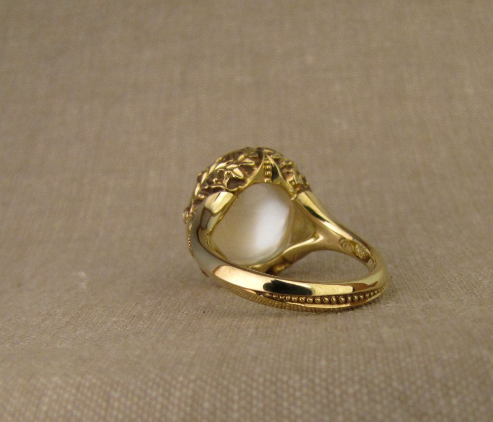 Custom designed & hand-carved Oak leaves & acorns Moonstone & diamonds ring, 18K. Art Deco and Art Nouveau