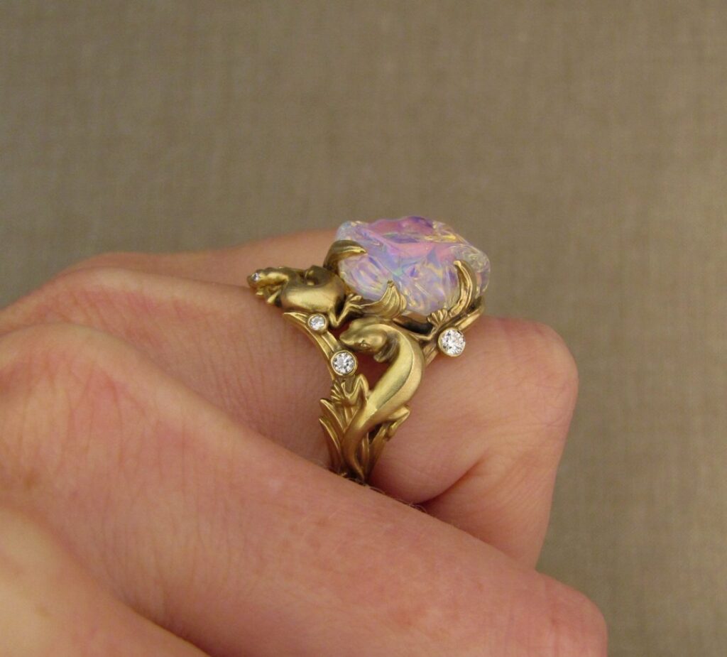 Hand-carved gecko ring with free-form Mexican opal and diamonds, 18K gold. cheyenne weil jewelry