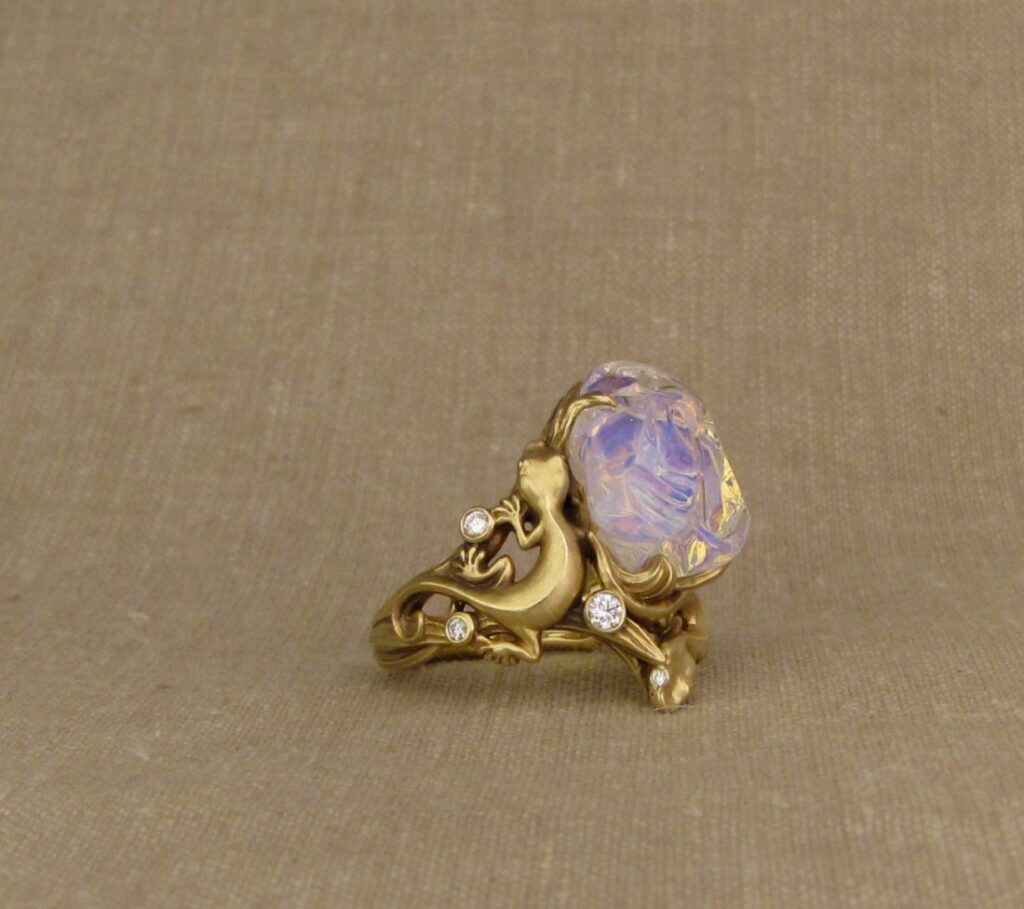 Hand-carved gecko ring with free-form Mexican opal and diamonds, 18K gold. cheyenne weil jewelry