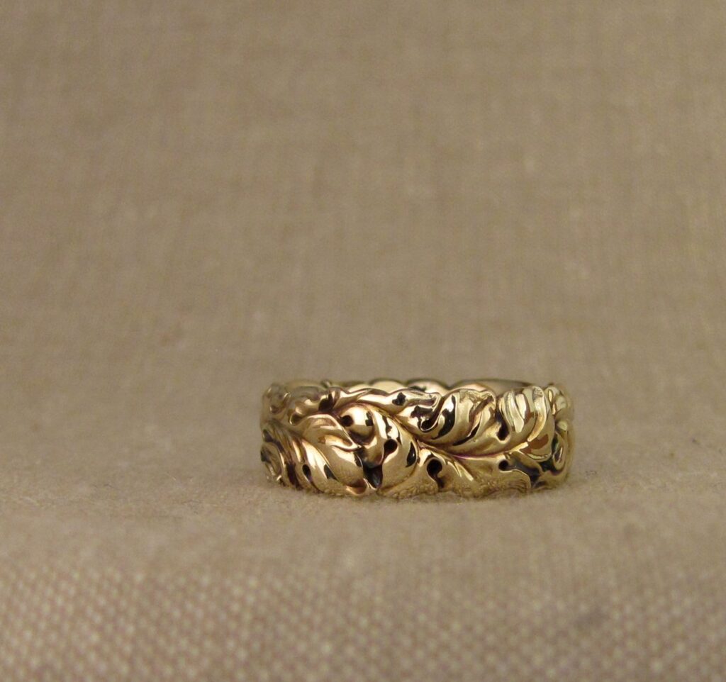 Hand carved Acanthus-Rococo leaves wedding bands in 14K gold. Cheyenne Weil
