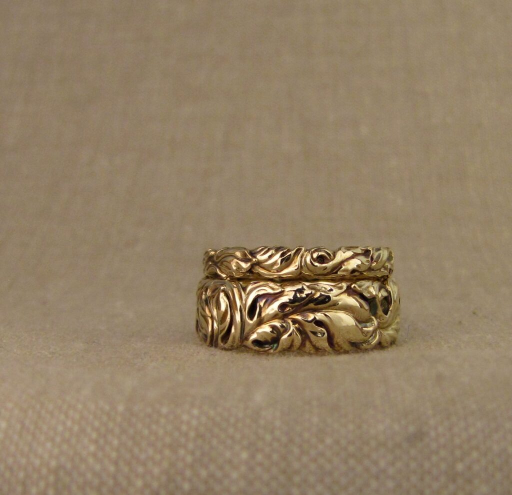 Hand carved Acanthus-Rococo leaves wedding bands in 14K gold. Cheyenne Weil