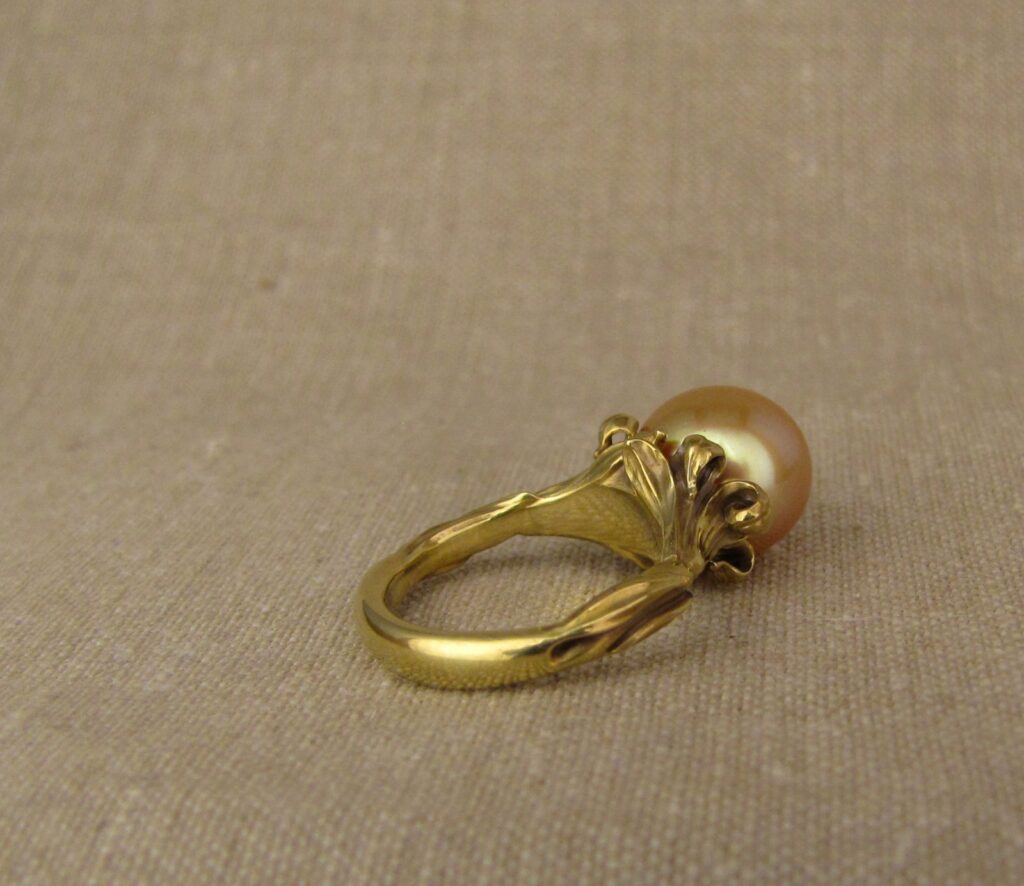 Custom designed Tiawan Lily Pearl Solitaire with Golden South Sea pearl, 18K yellow gold, Cheyenne Weil