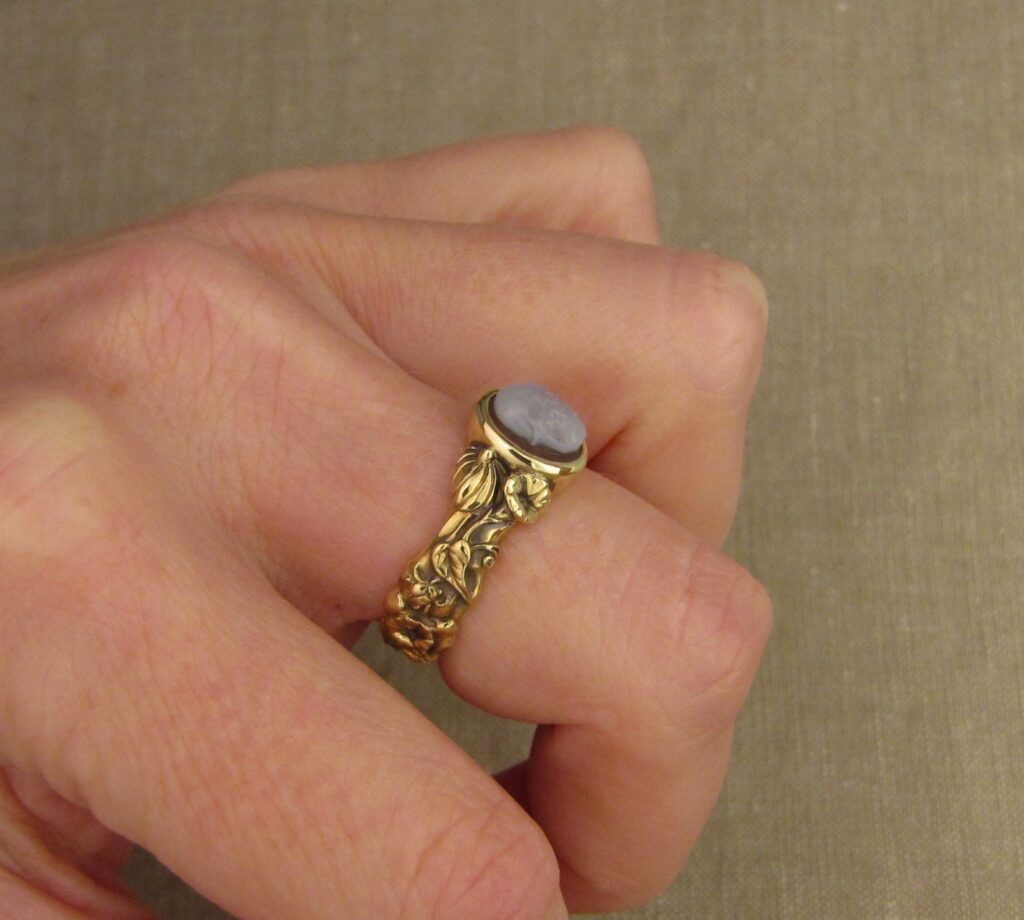 Memento Mori ring set with carved agate skull, bones, botanicals, bugs, 18K yellow gold. Cheyenne Weil