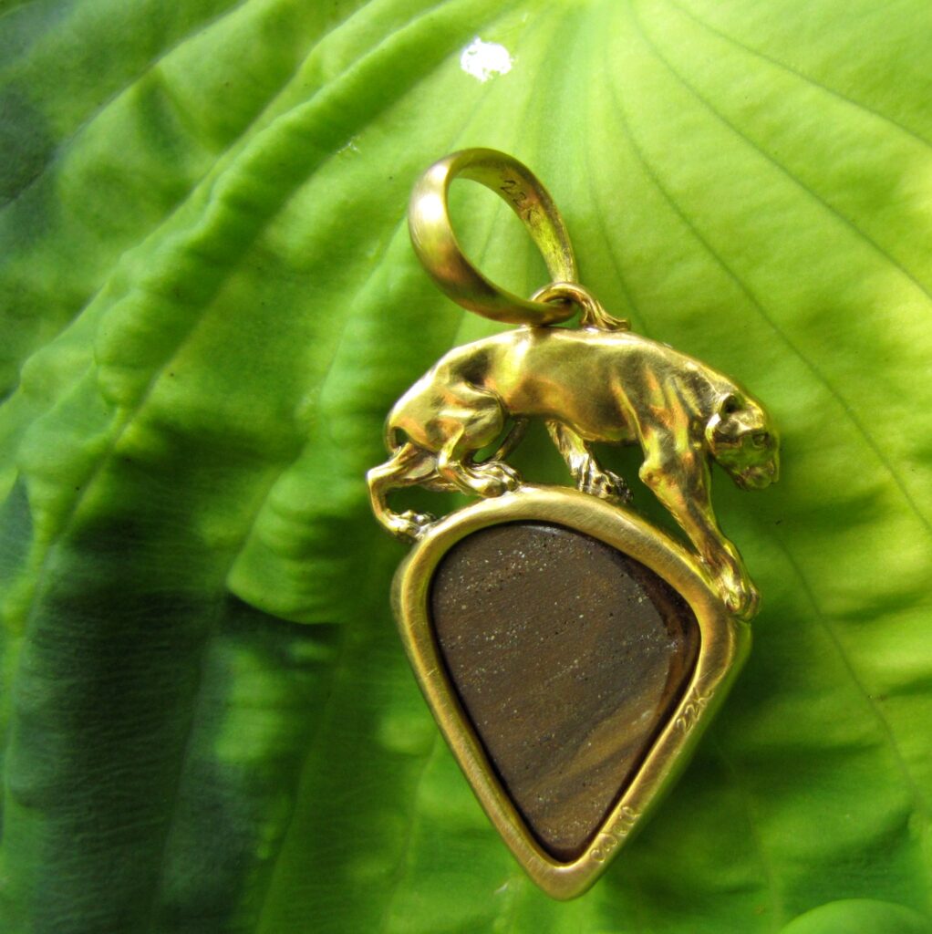 Custom carved Lioness Pendant in 22K, Rainbow Boulder Opal. Cheyenne Weil